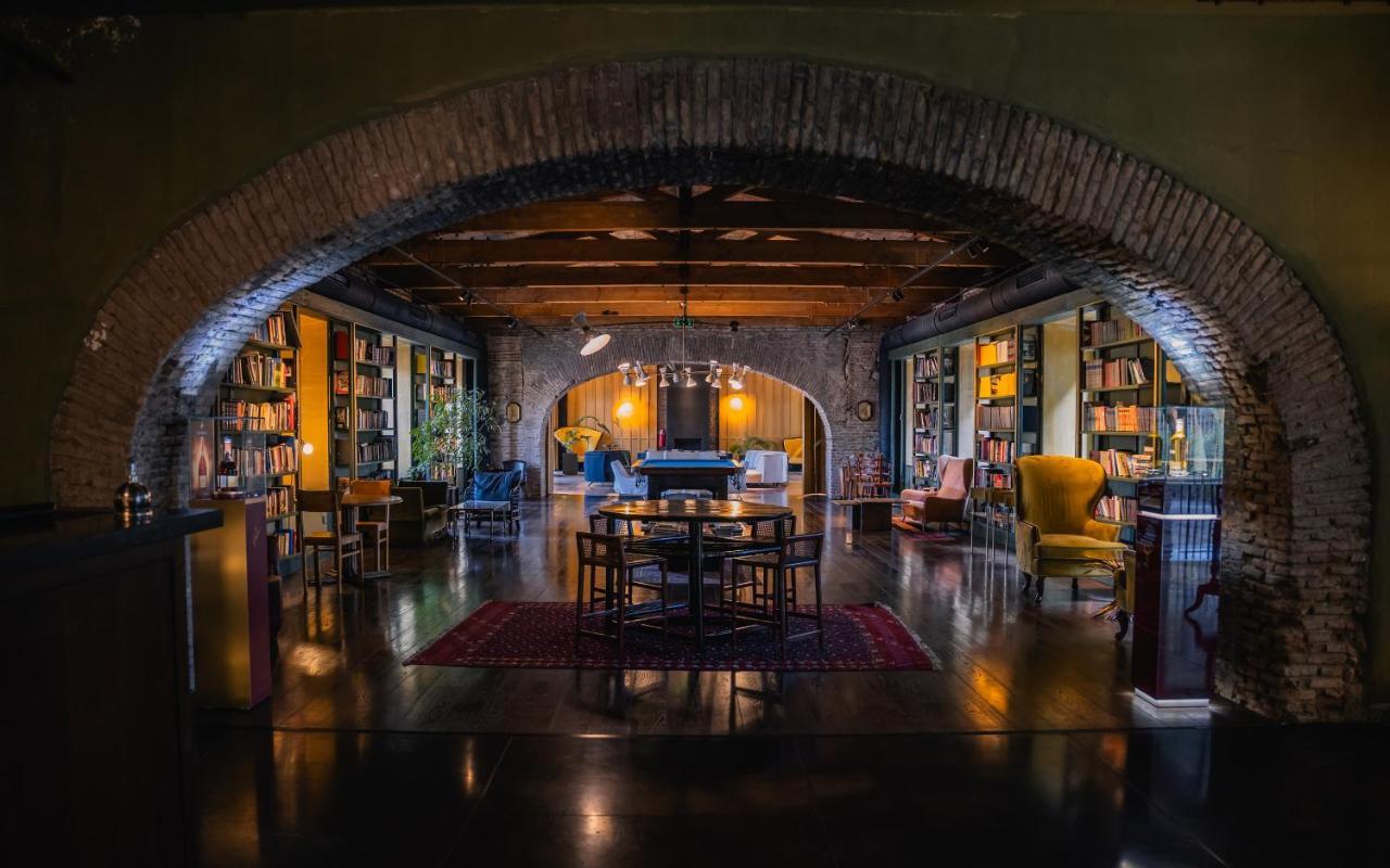 Tsinandali Estate, A Radisson Collection Hotel Ngoại thất bức ảnh Library at the Hotel