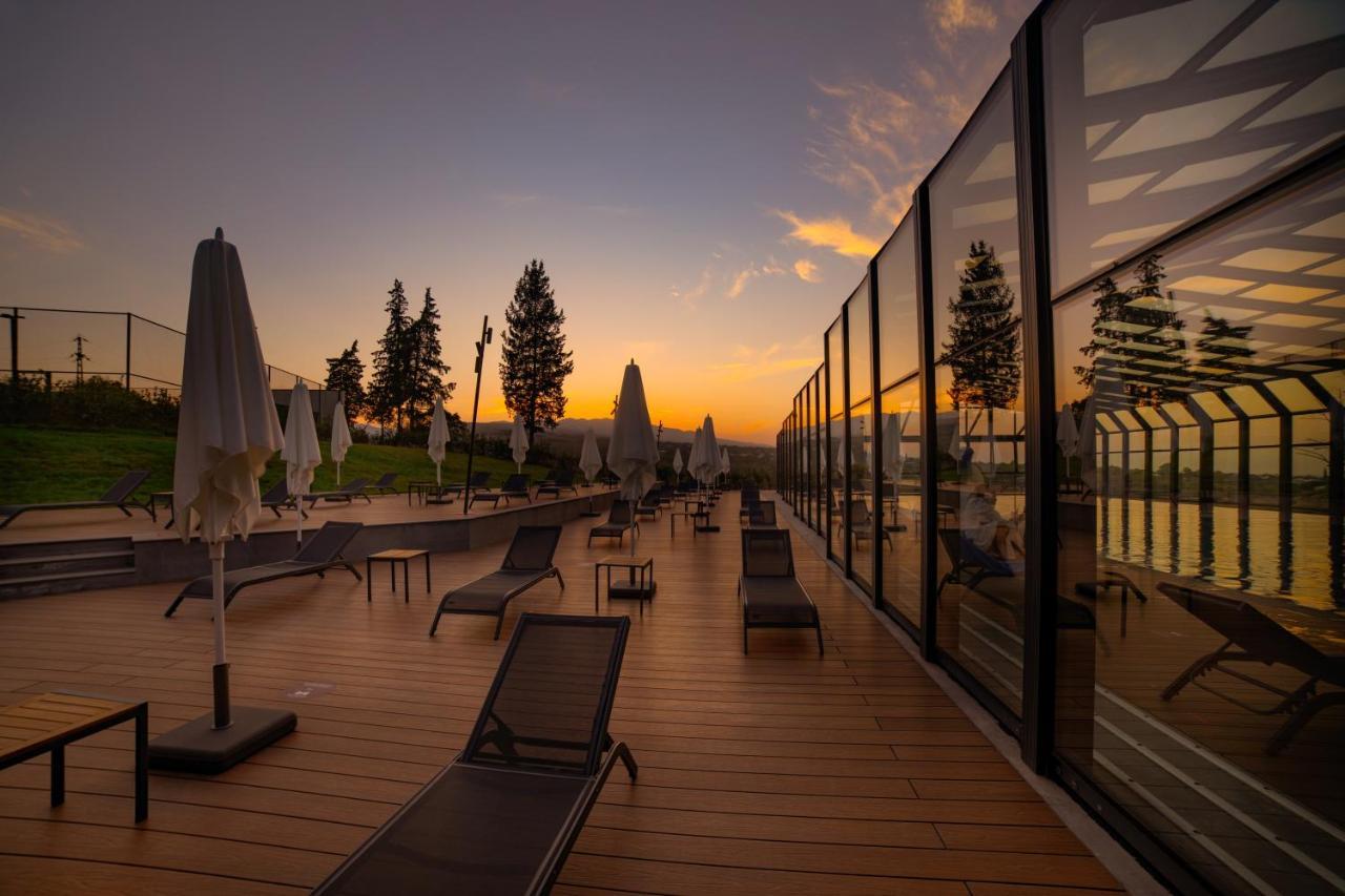 Tsinandali Estate, A Radisson Collection Hotel Ngoại thất bức ảnh The Sky Bar